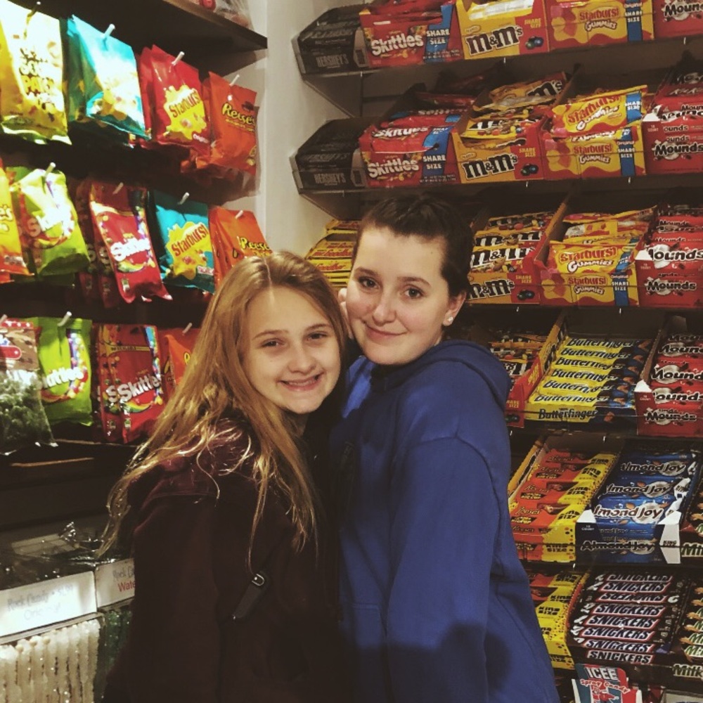 Meet your Posher, Olivia